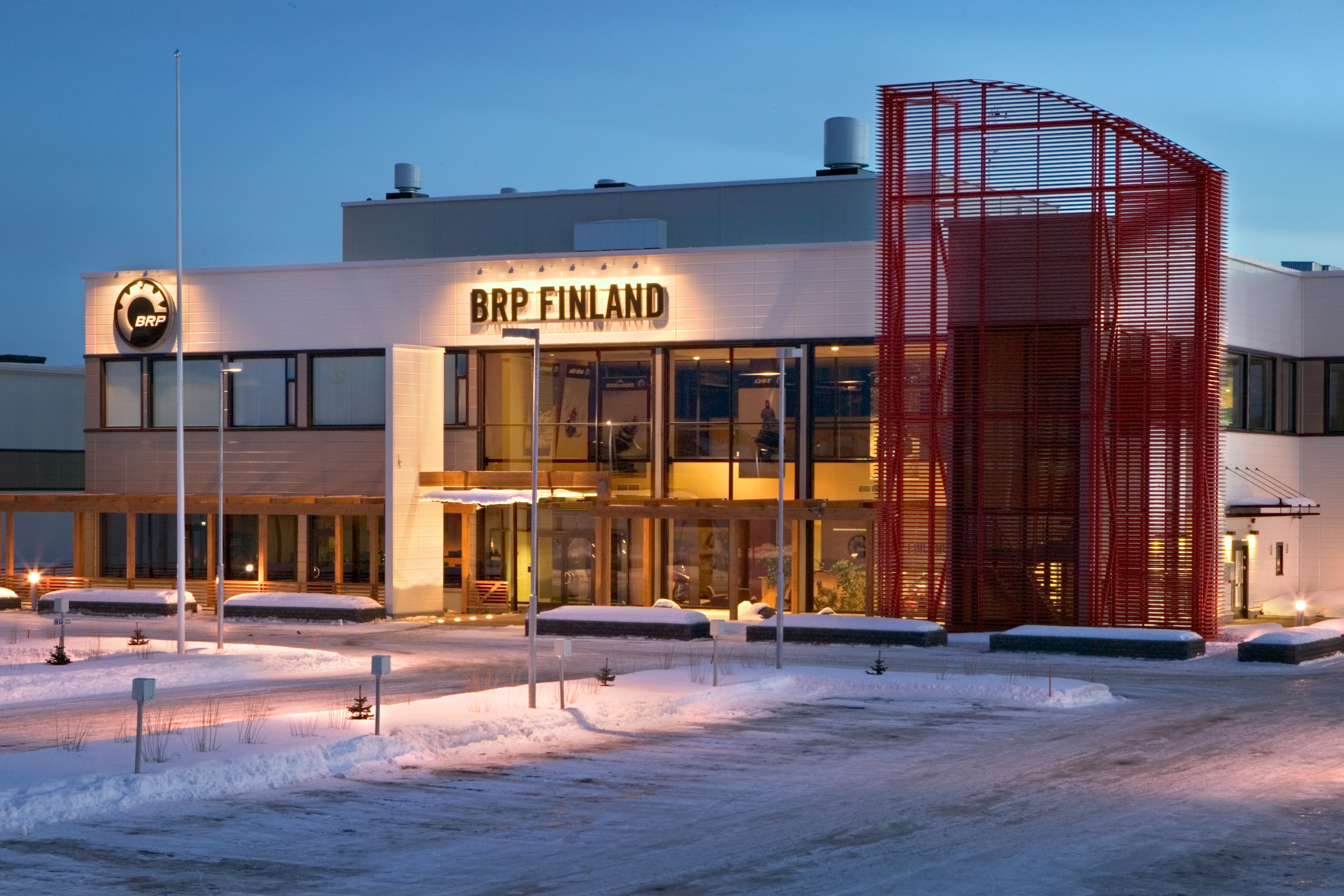 Centro de I+D de BRP en Finlandia para motos de nieve Lynx