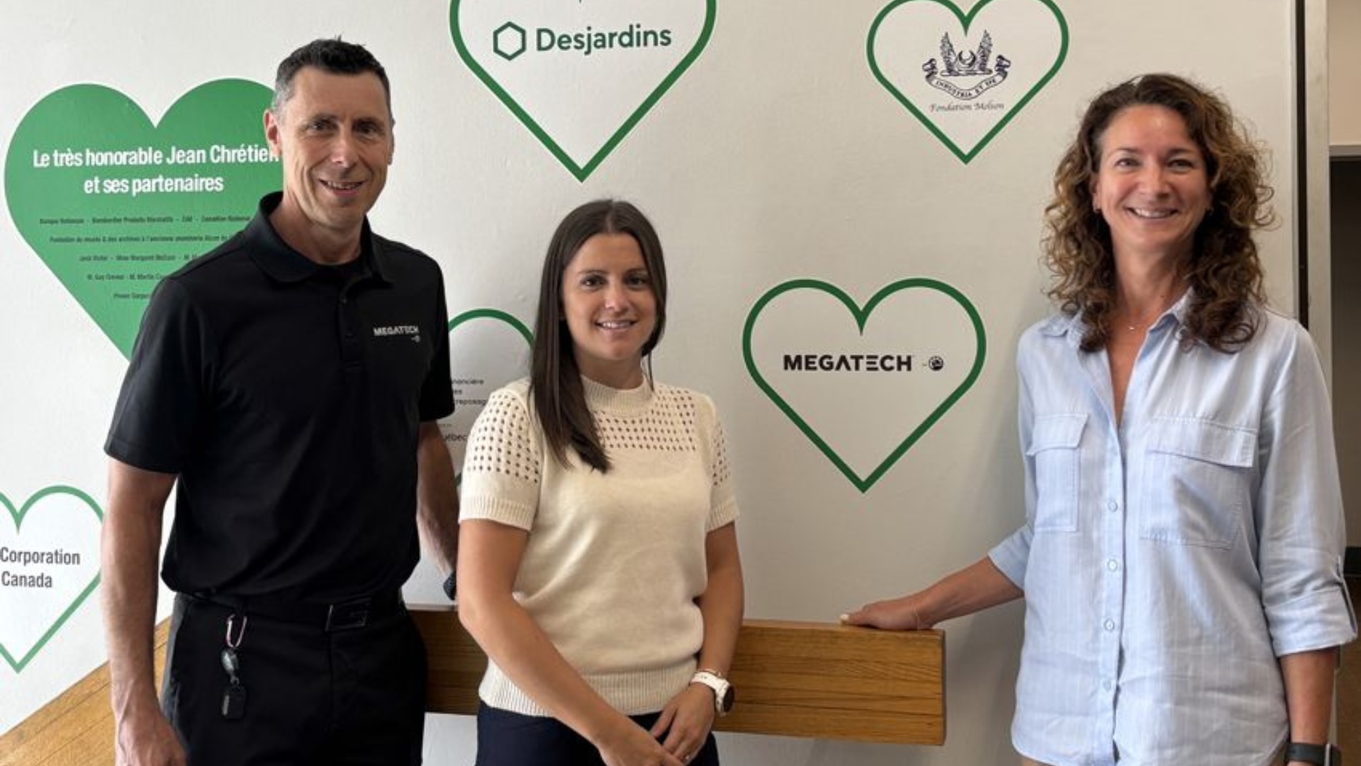 Equipo de Canadá participando en la actividad